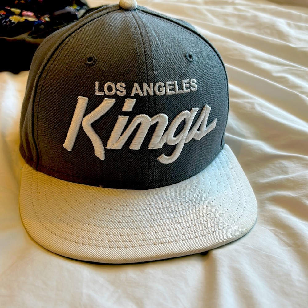 Kings cap